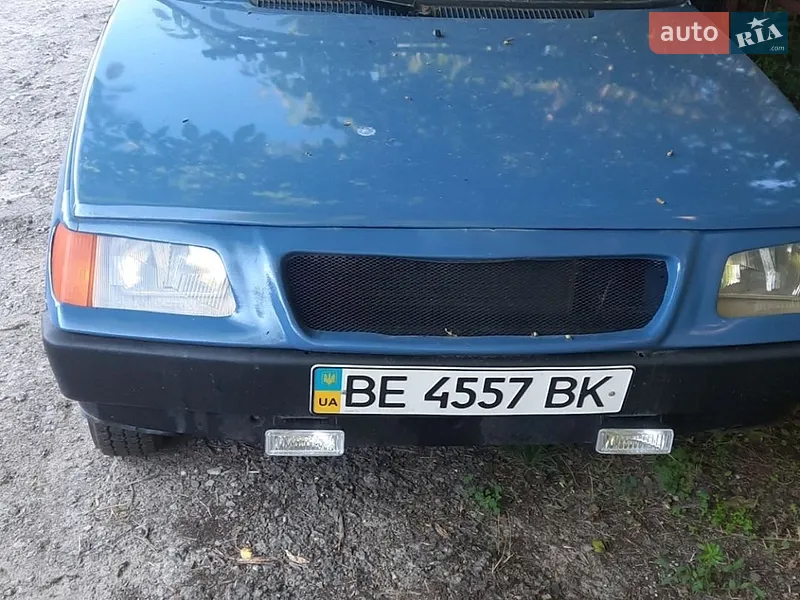 ЗАЗ 1102 Таврія
