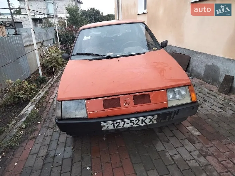 ЗАЗ 1102 Таврія
