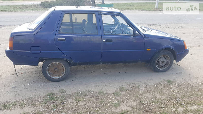 Седан ЗАЗ 1103 Славута 2004 в Хмельницькому