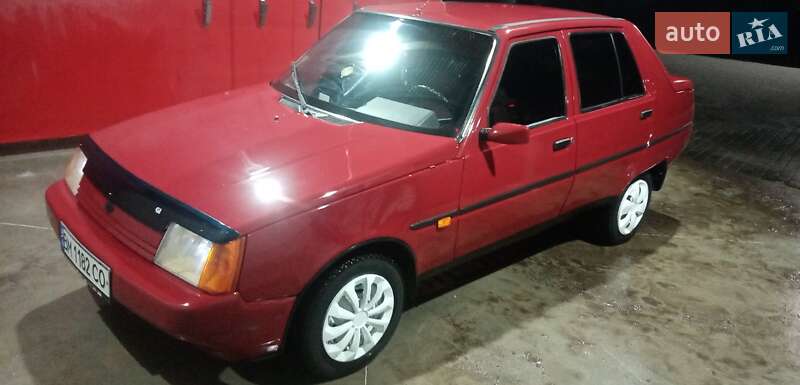 Лифтбек ЗАЗ 1103 Славута 2003 в Сумах фото 9 Лифтбек ЗАЗ 1103 Славута 2003 в Сумах