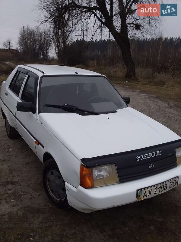 Хэтчбек ЗАЗ 1103 Славута 2006 в Ахтырке фото Хэтчбек ЗАЗ 1103 Славута 2006 в Ахтырке