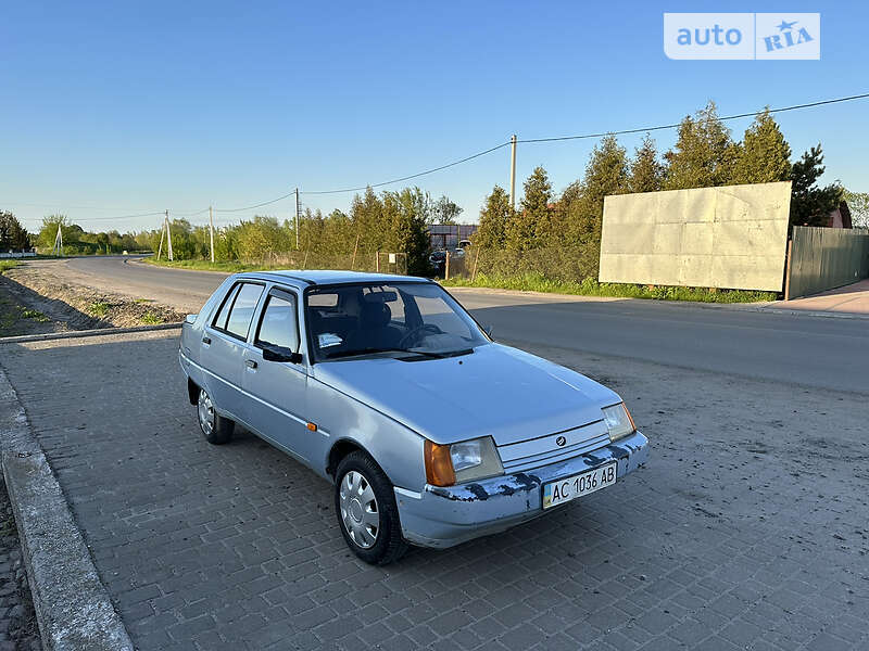 AUTO.RIA – Продам ЗАЗ 1103 Славута 2004 бензин 1.2 ліфтбек бу у Сокалі ...