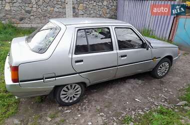 Хэтчбек ЗАЗ 1103 Славута 2003 в 