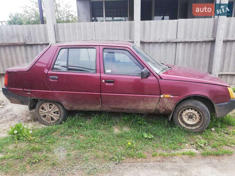 Седан ЗАЗ 1103 Славута 2007 в Харькове