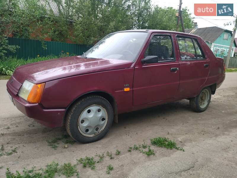 Ліфтбек ЗАЗ 1103 Славута 2004 в Гадячі