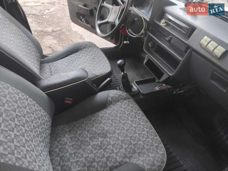 Лифтбек ЗАЗ 1103 Славута 2000 в Днепре фото 10 Лифтбек ЗАЗ 1103 Славута 2000 в Днепре