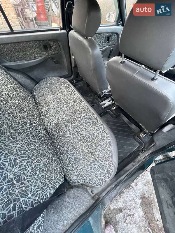 Ліфтбек ЗАЗ 1103 Славута 2005 в Тернополі фото 11 Ліфтбек ЗАЗ 1103 Славута 2005 в Тернополі
