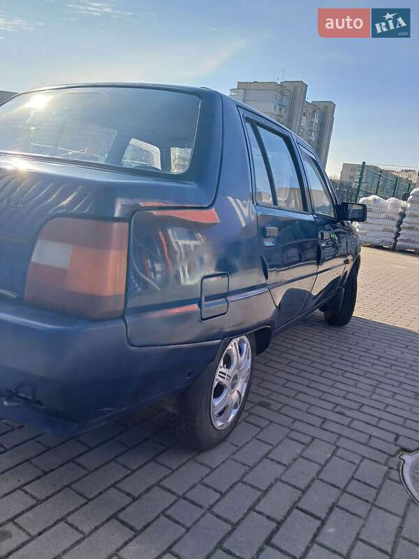 Лифтбек ЗАЗ 1103 Славута 2005 в Шептицькому