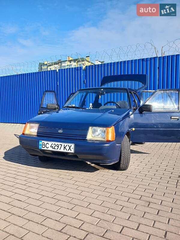 Лифтбек ЗАЗ 1103 Славута 2005 в Шептицькому