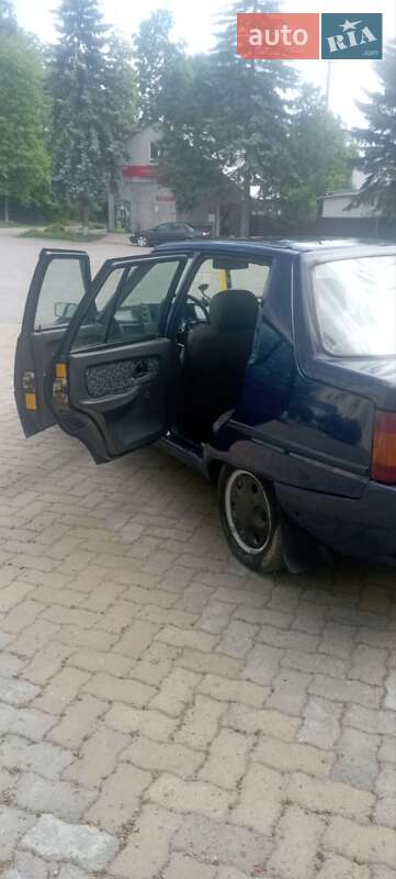 Лифтбек ЗАЗ 1103 Славута 2004 в Немирове