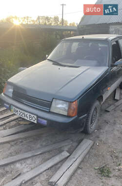 Лифтбек ЗАЗ 1103 Славута 2004 в 