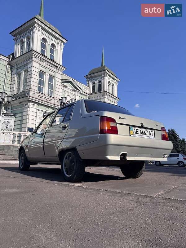 Ліфтбек ЗАЗ 1103 Славута 2006 в Дніпрі