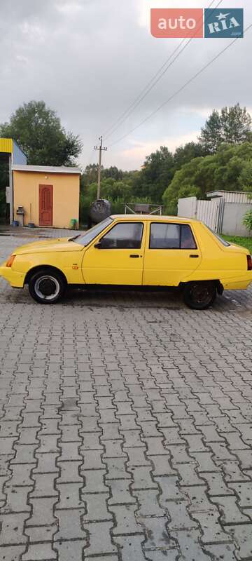 Лифтбек ЗАЗ 1103 Славута 2004 в Турке