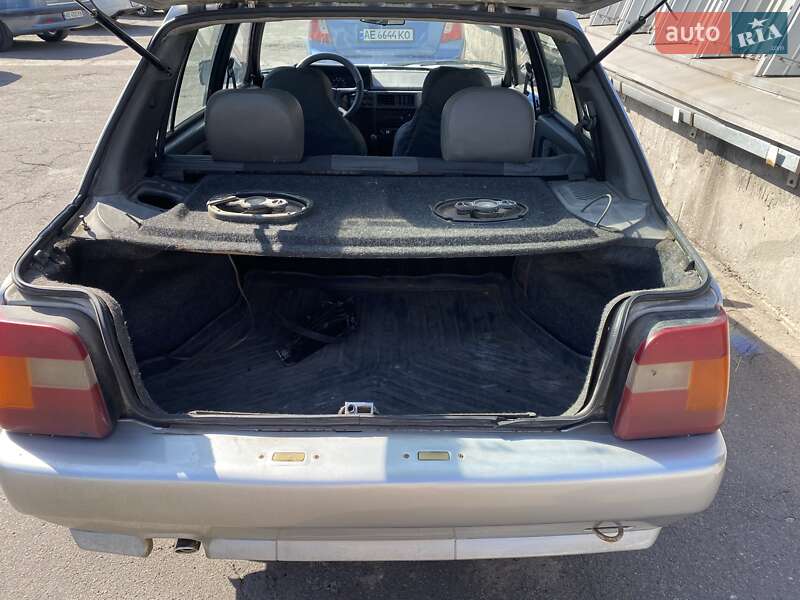 Лифтбек ЗАЗ 1103 Славута 2003 в Каменском