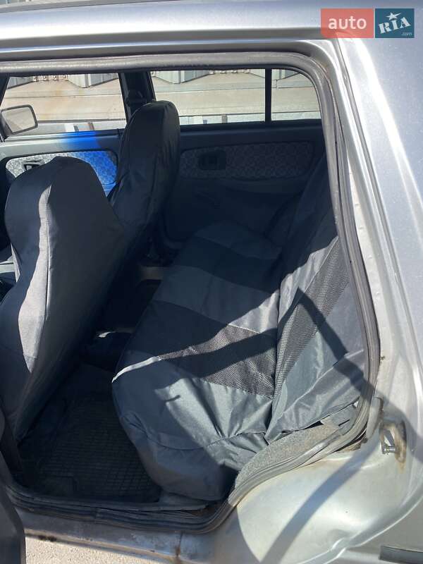 Лифтбек ЗАЗ 1103 Славута 2003 в Каменском