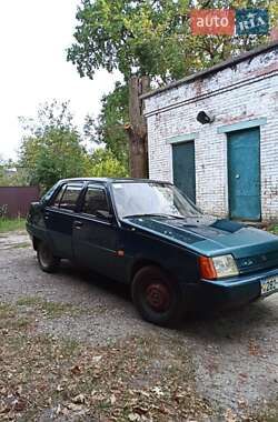 Лифтбек ЗАЗ 1103 Славута 2001 в 