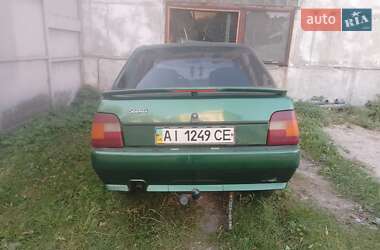 Ліфтбек ЗАЗ 1103 Славута 2004 в 