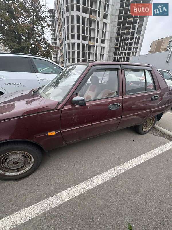 Ліфтбек ЗАЗ 1103 Славута 2008 в Києві