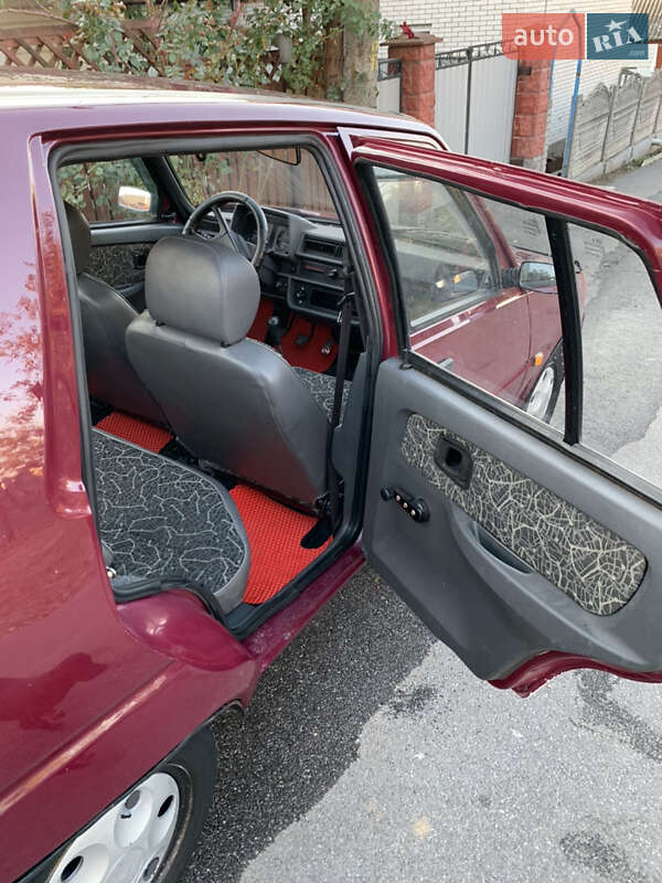 Лифтбек ЗАЗ 1103 Славута 2005 в Виннице
