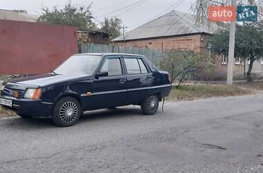 Лифтбек ЗАЗ 1103 Славута 2005 в 