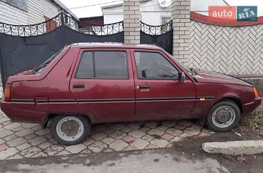 Лифтбек ЗАЗ 1103 Славута 2001 в 