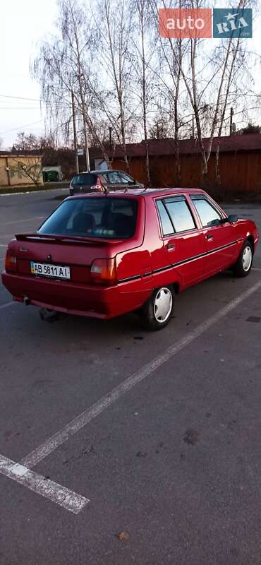 Лифтбек ЗАЗ 1103 Славута 2004 в Здолбунове фото 19 Лифтбек ЗАЗ 1103 Славута 2004 в Здолбунове