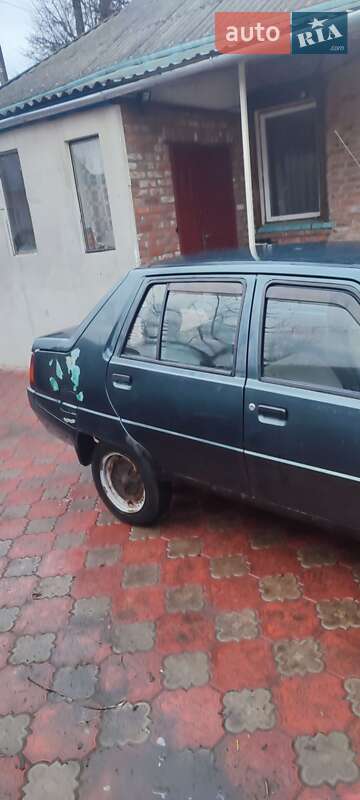 Лифтбек ЗАЗ 1103 Славута 2005 в Пирятине