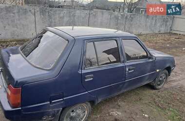 Лифтбек ЗАЗ 1103 Славута 2008 в 