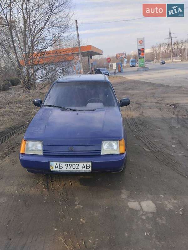 Лифтбек ЗАЗ 1103 Славута 2003 в 