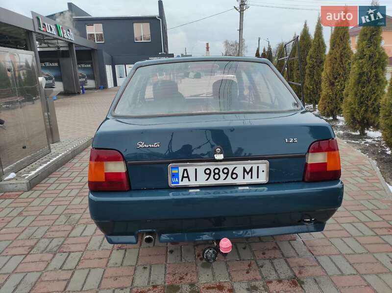 Ліфтбек ЗАЗ 1103 Славута 2004 в Переяславі