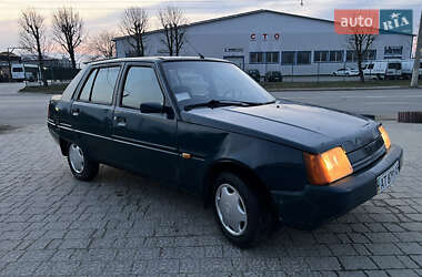 Лифтбек ЗАЗ 1103 Славута 2005 в 
