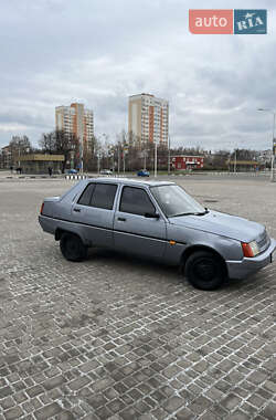 Лифтбек ЗАЗ 1103 Славута 2008 в 
