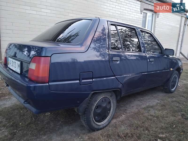 Ліфтбек ЗАЗ 1103 Славута 2009 в Києві