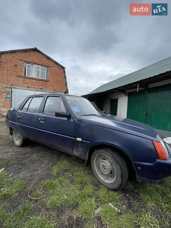 ЗАЗ 1103 Славута 2010