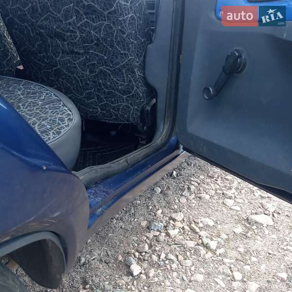 Лифтбек ЗАЗ 1103 Славута 2005 в Борзне