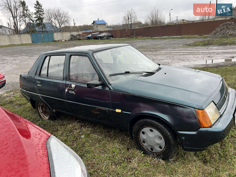 Ліфтбек ЗАЗ 1103 Славута 2004 в Ярмолинцях