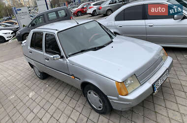 Ліфтбек ЗАЗ 1103 Славута 2003 в 