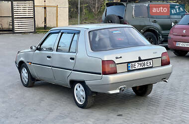Ліфтбек ЗАЗ 1103 Славута 2008 в 