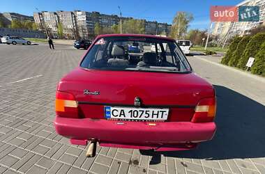 Лифтбек ЗАЗ 1103 Славута 2003 в 