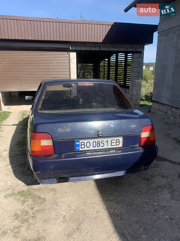Лифтбек ЗАЗ 1103 Славута 2006 в Тернополе