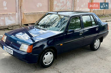 Лифтбек ЗАЗ 1103 Славута 2006 в 