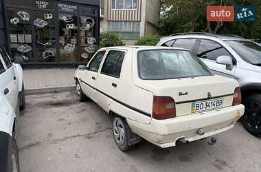 Ліфтбек ЗАЗ 1103 Славута 2003 в 