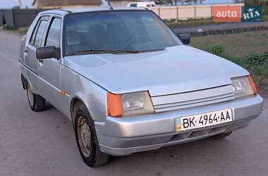 Ліфтбек ЗАЗ 1103 Славута 2003 в 