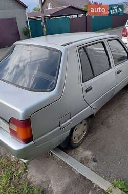 Лифтбек ЗАЗ 1103 Славута 2004 в Киеве