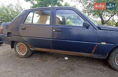 Ліфтбек ЗАЗ 1103 Славута 2010 в 