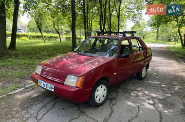Лифтбек ЗАЗ 1103 Славута 2006 в Калуше