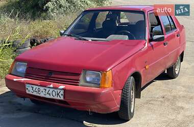 Лифтбек ЗАЗ 1103 Славута 2002 в 