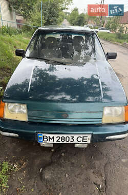 Лифтбек ЗАЗ 1103 Славута 2001 в Сумах