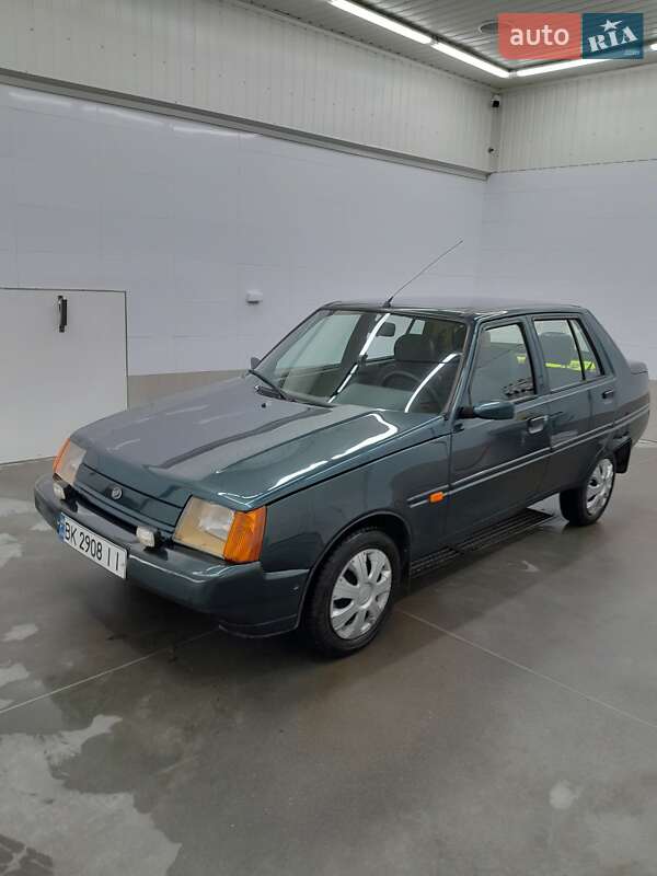 ЗАЗ 1103 Славута 2005
