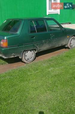 Лифтбек ЗАЗ 1103 Славута 2004 в 